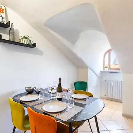 Apartment Giolitti 39 - Moderna Mansarda Nel Cuore Di Turin