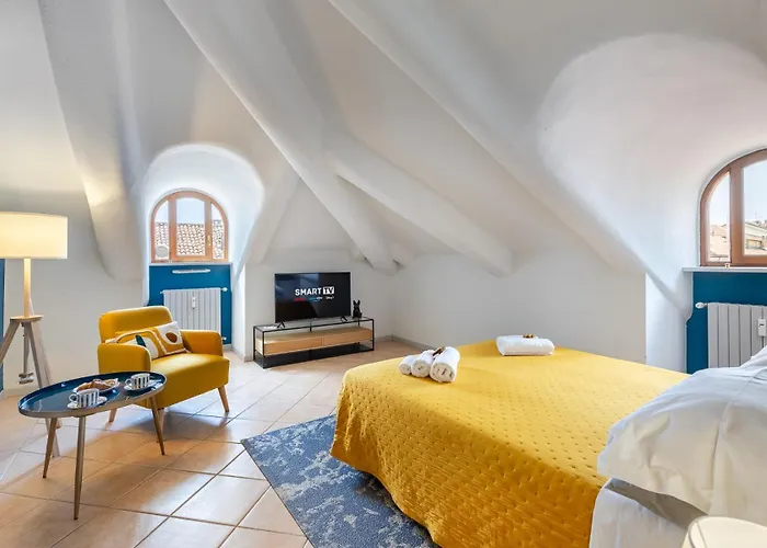 Apartment Giolitti 39 - Moderna Mansarda Nel Cuore Di