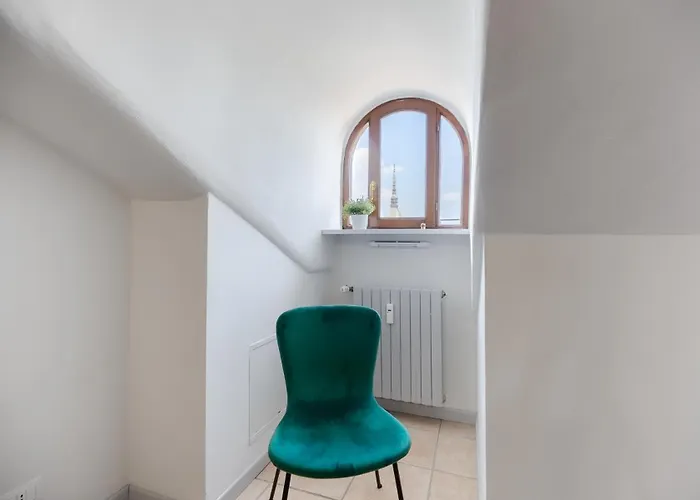 Giolitti 39 - Moderna Mansarda Nel Cuore Di Turin