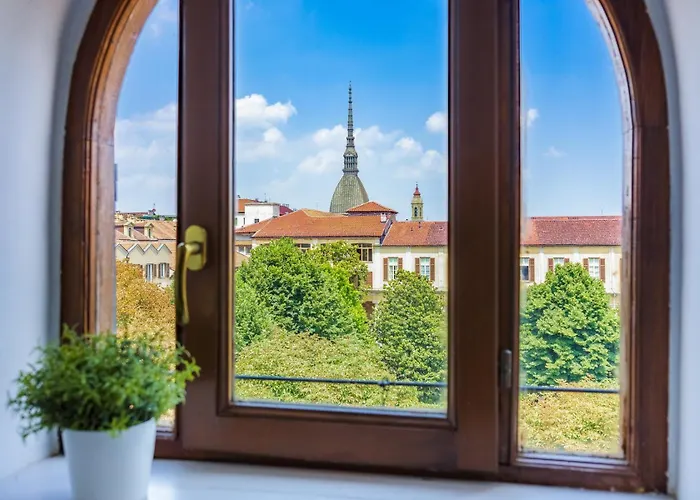 Giolitti 39 - Moderna Mansarda Nel Cuore Di Apartment Turin